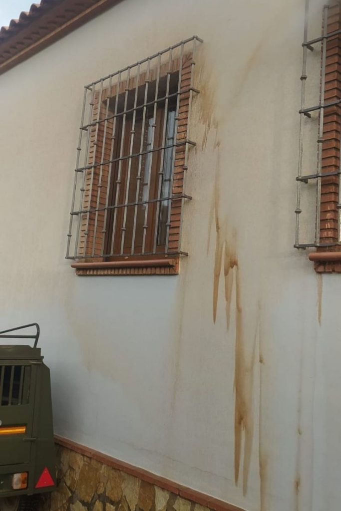 Limpieza calima casa fachadas y suelos Venta Cotrina Málaga.