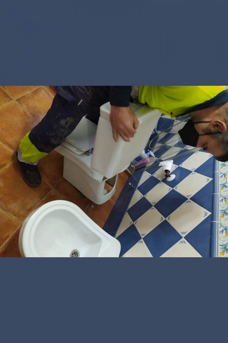 Desatoro cuarto baño en Colmenar 02